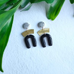 Zara in Black and Gold