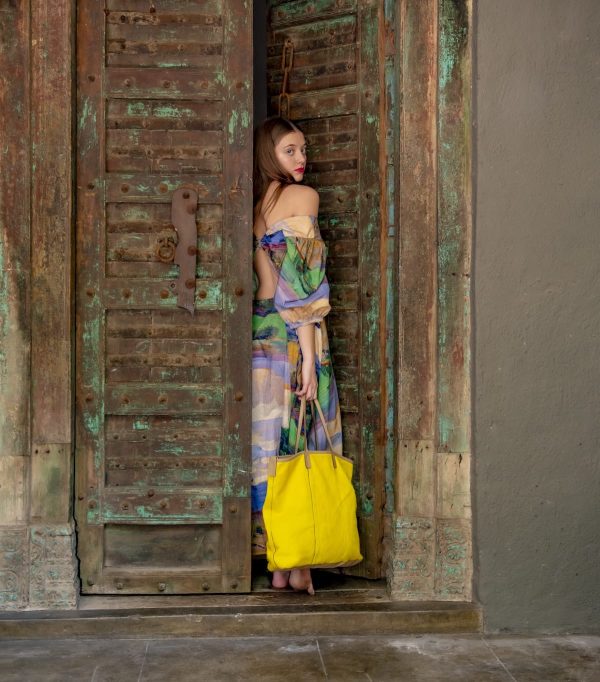 The Sunshine Shopper - Image 15