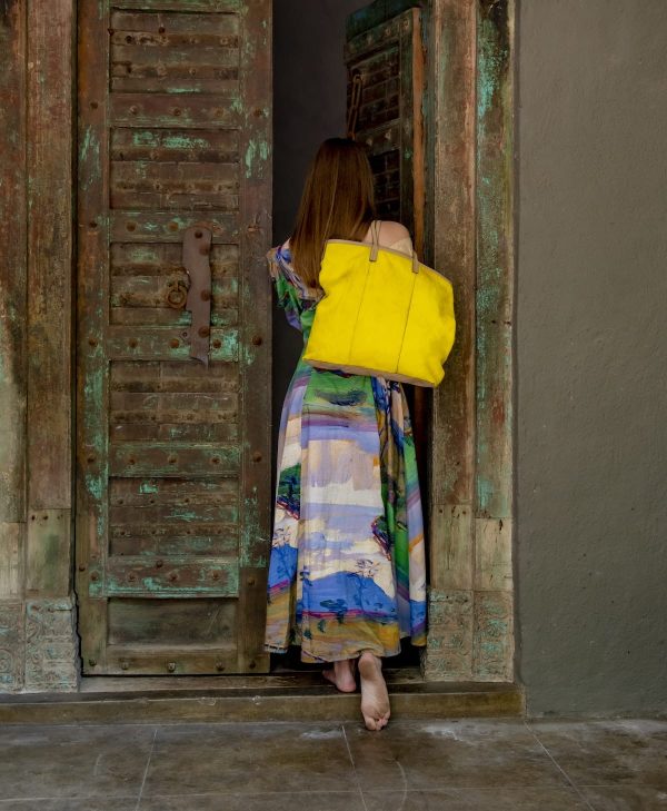 The Sunshine Shopper - Image 16